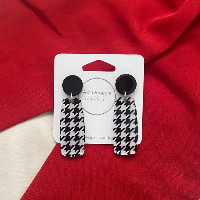 Petite Houndstooth Acrylic Earrings