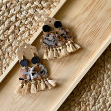 Load image into Gallery viewer, Cafe Latte Tassel Earrings