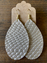 Load image into Gallery viewer, Platinum Cobra Leather Earring