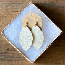 Load image into Gallery viewer, Cream and Gold Art Deco Earrings