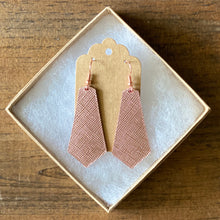 Load image into Gallery viewer, Metallic Pendant Leather Earrings