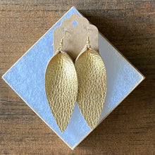 Load image into Gallery viewer, Gold Metallic Joanna Style Earring