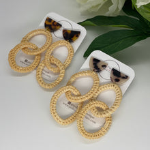Load image into Gallery viewer, Double Rattan Hoop with Tortoise Stud