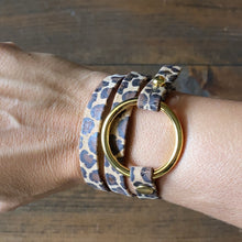 Load image into Gallery viewer, Leopard Cork Wrap Bracelet