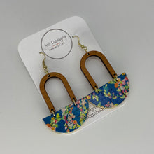 Load image into Gallery viewer, Summer Bouquet Wood Swing Earring