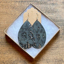 Load image into Gallery viewer, Charcoal Gray Wildwood Leather Earring