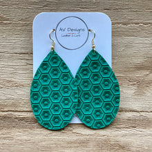 Load image into Gallery viewer, Green Honeycomb Leather Earrings